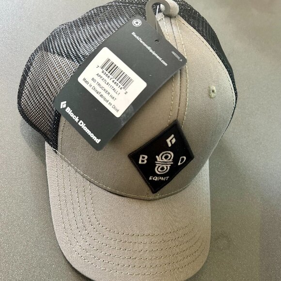 Black Diamond trucker hat new with tags - Picture 1 of 3